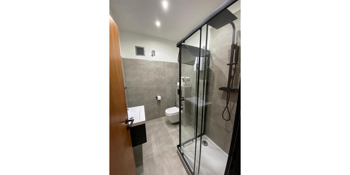 Etagenwohnung Koblenz - 1 Zimmer, 20 m&sup2;, 650&euro; | Angebot:25197548