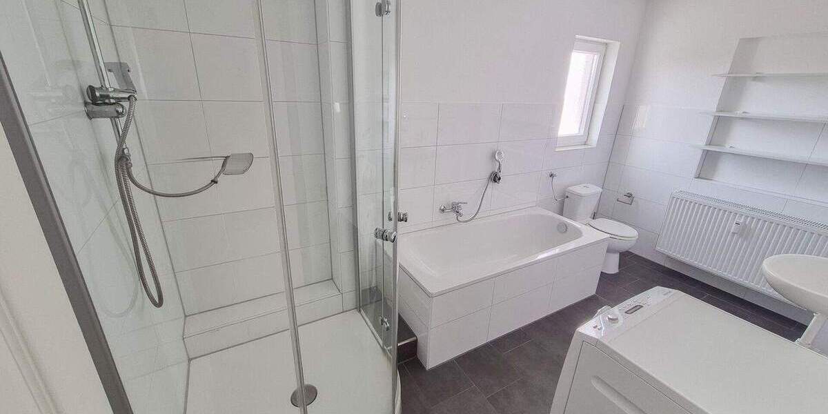 Mehrfamilienhaus, Wohnhaus Asbach-Altenhofen Altenhofen - 7 Zimmer, 179 m&sup2;, 195.000&euro; | Angebot:25738159