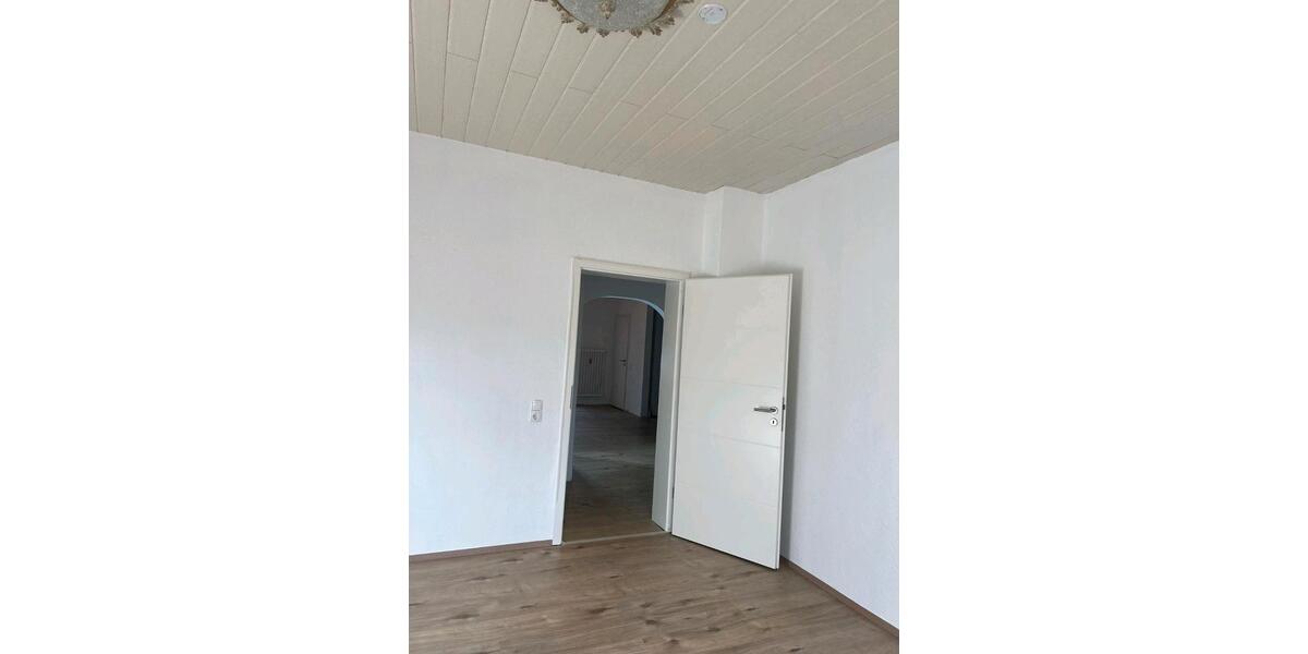 Erdgeschoßwohnung Sinzig - 2 Zimmer, 104 m&sup2;, 730&euro; | Angebot:25659929