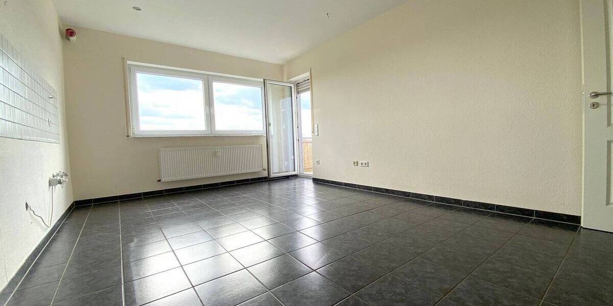 Mehrfamilienhaus, Wohnhaus Mayen Kürrenberg - 6 Zimmer, 135 m&sup2;, 1.200&euro; | Angebot:25747874