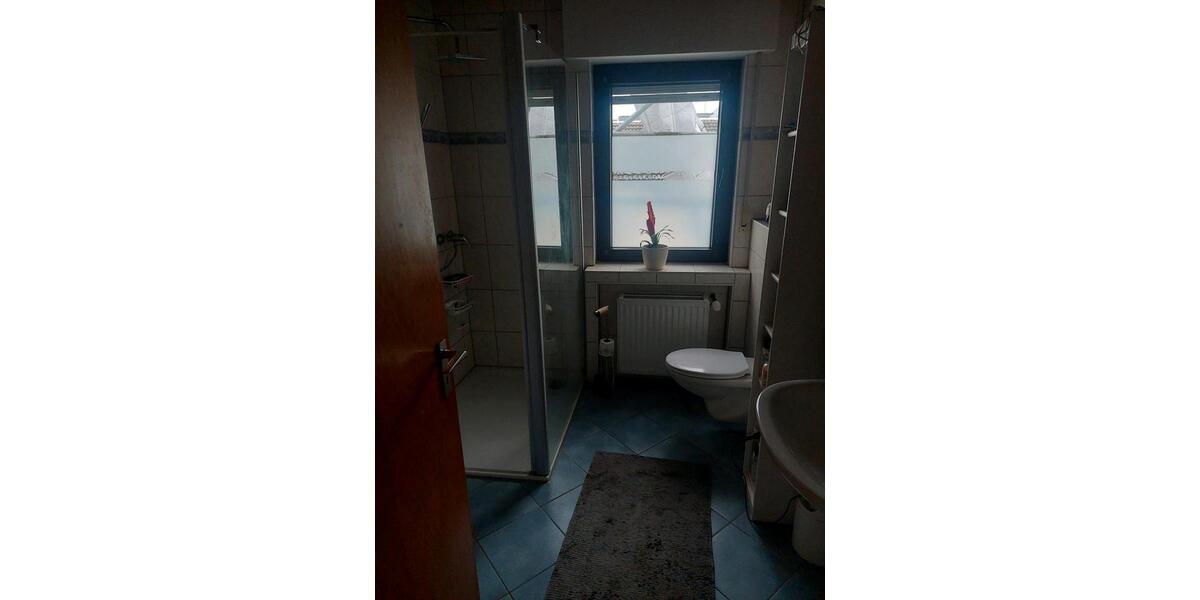 Etagenwohnung Mülheim-Kärlich Kärlich - 5 Zimmer, 140 m&sup2;, 1.400&euro; | Angebot:25720867