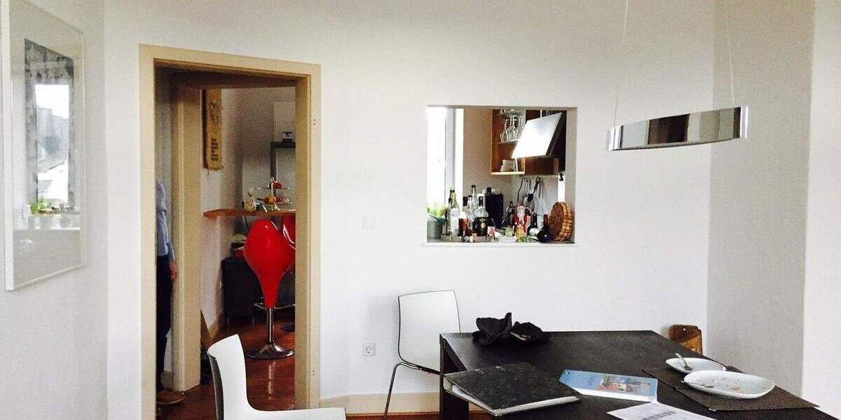 Etagenwohnung Koblenz Altstadt - 4 Zimmer, 110 m&sup2;, 1.400&euro; | Angebot:25753346