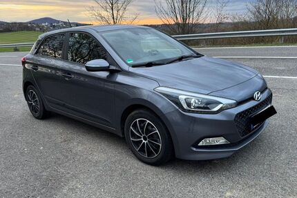 Hyundai i20 131.716 km 7.990 &euro; Bad Honnef 53604