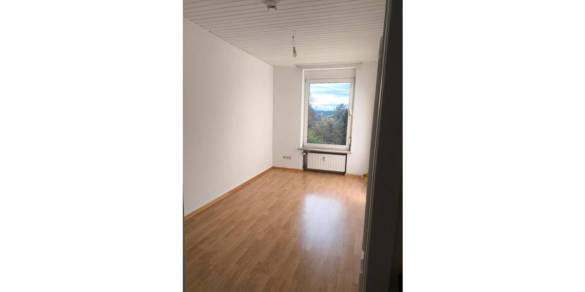 Etagenwohnung Koblenz Horchheim - 5 Zimmer, 130 m&sup2;, 1.150&euro; | Angebot:26029676