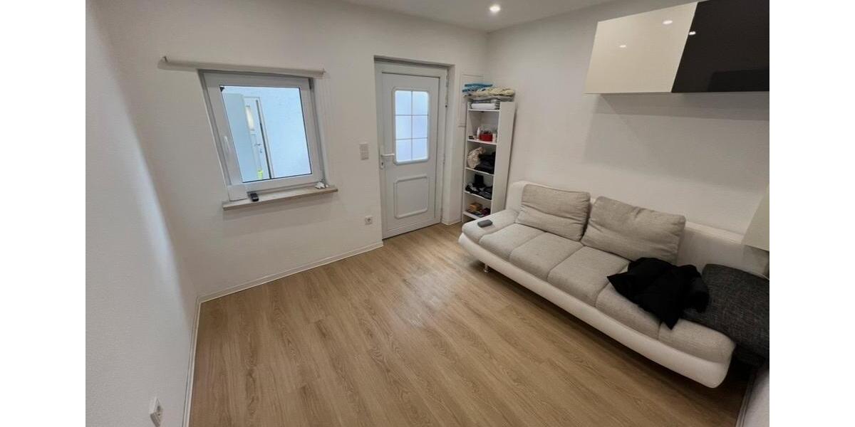 Etagenwohnung Neuwied Feldkirchen - 1 Zimmer, 28 m&sup2;, 650&euro; | Angebot:26545187