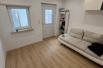Wohnung Neuwied Feldkirchen - 1 Zimmer, 28 m&sup2;, 650&euro; | Angebot:26545187