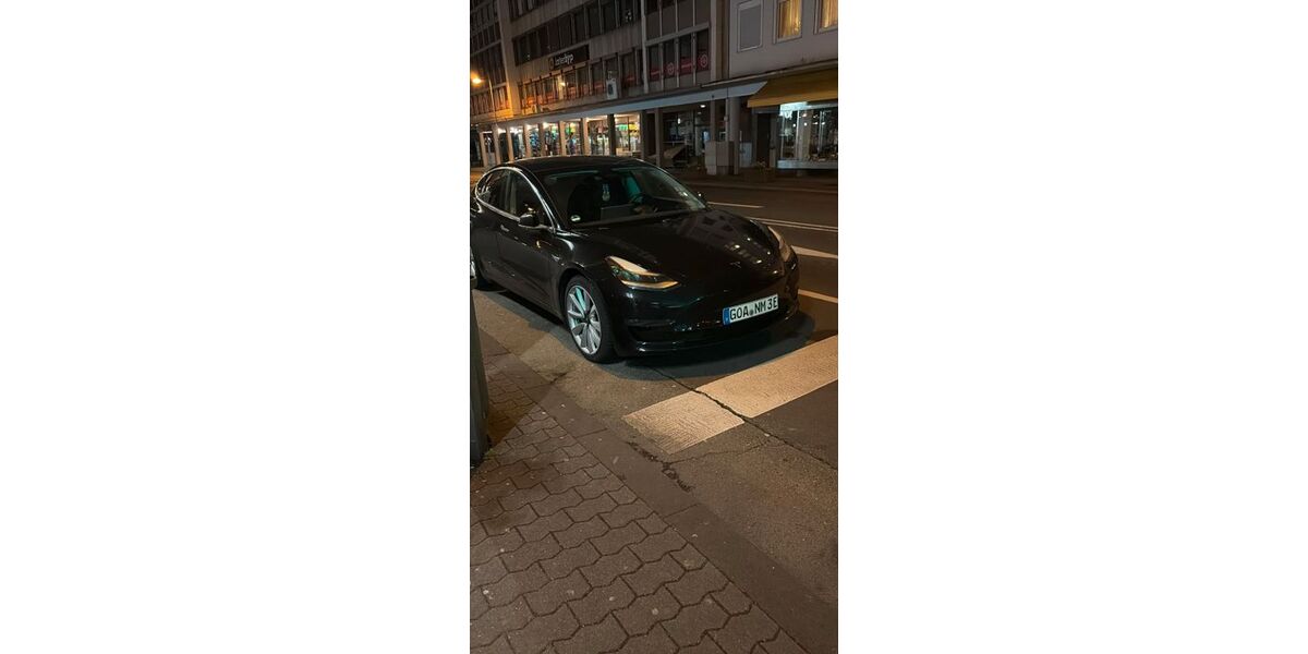 Tesla Model 3 135.000 km 20.700 &euro; Lahnstein 56112