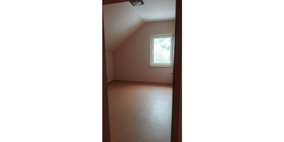 Etagenwohnung Puderbach - 4 Zimmer, 85 m&sup2;, 249.000&euro; | Angebot:25896714
