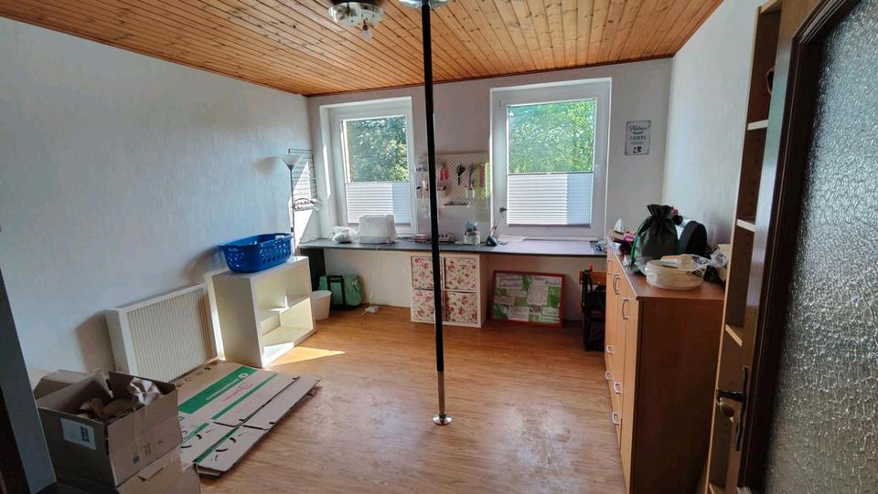 Etagenwohnung Urmitz - 7 Zimmer, 160 m&sup2;, 260.000&euro; | Angebot:26993204