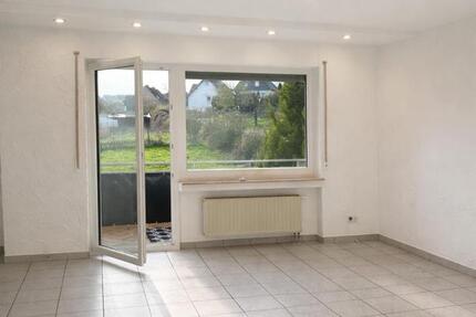 Wohnung Lonnig - 3 Zimmer, 78 m&sup2;, 650&euro; | Angebot:25990629