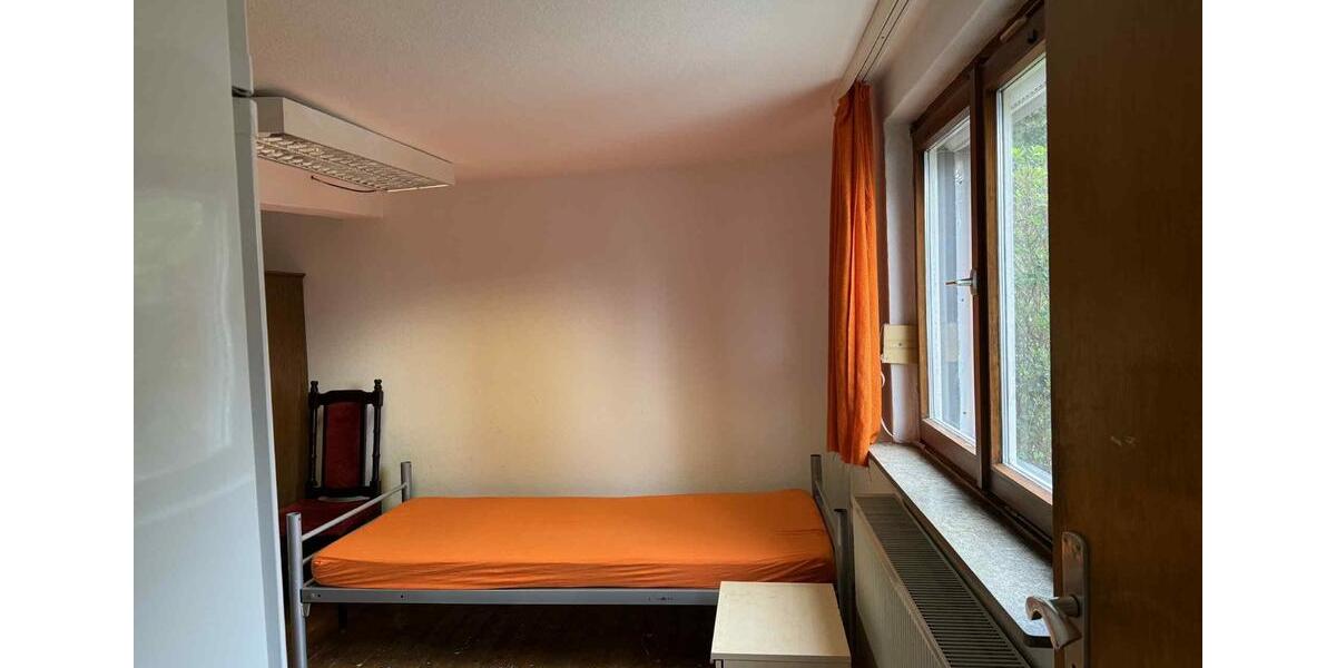 Einfamilienhaus Becheln - 7 Zimmer, 133 m&sup2;, 2.500&euro; | Angebot:24606352