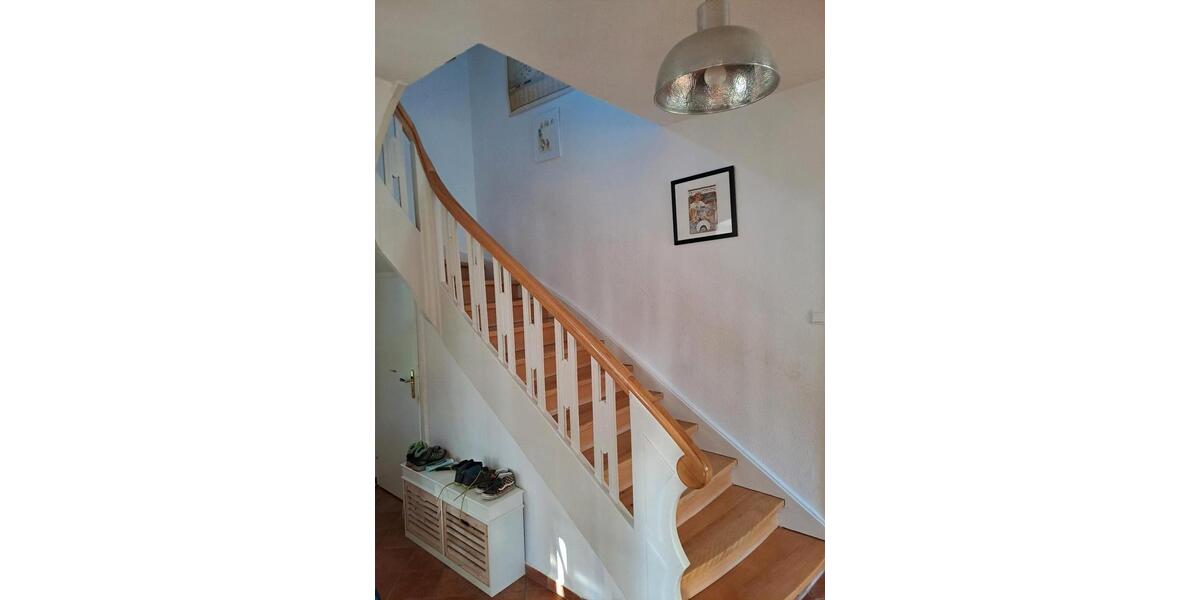 Etagenwohnung Vettelschoß - 2 Zimmer, 105 m&sup2;, 1.400&euro; | Angebot:25269691