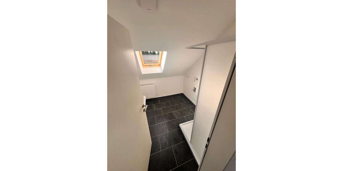 Mehrfamilienhaus als Rendite-Perle im Einzugsgebiet NRWHessen mit Turbo & 4,9 % Einstiegsrendite! - Mehrfamilienhaus, Wohnhaus Breitscheid | Angebot:26145008