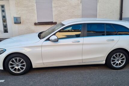 Mercedes-Benz C 200 181.000 km 15.500 &euro; Höhr-Grenzhausen 56203