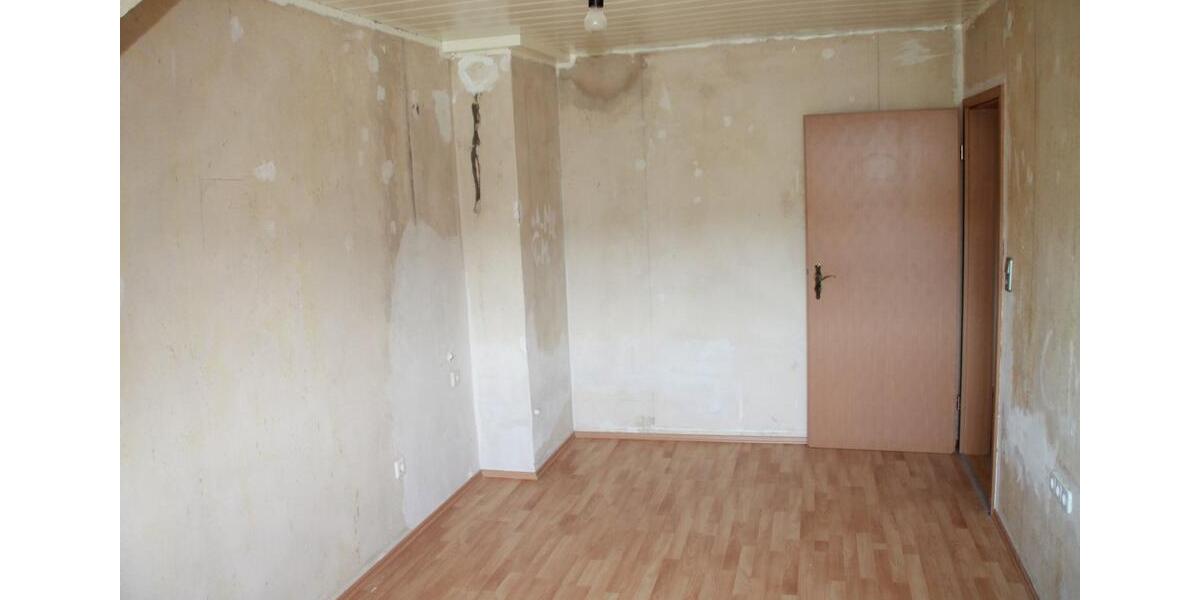 Etagenwohnung Urmitz - 3 Zimmer, 75 m&sup2;, 540&euro; | Angebot:25821461