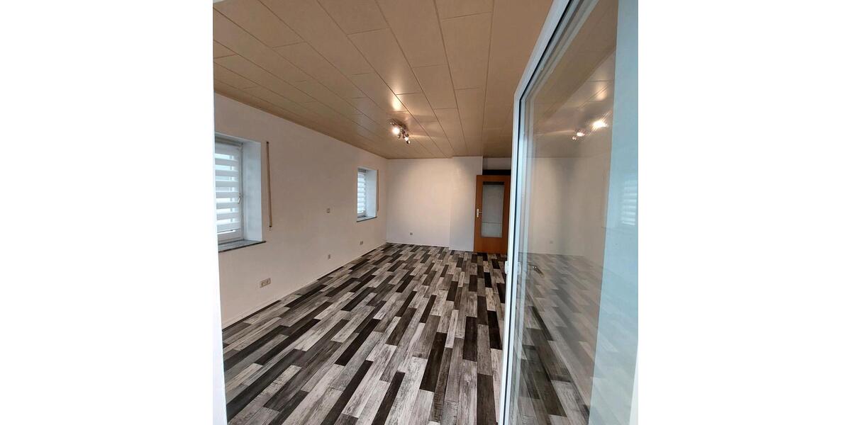 Etagenwohnung Nassau - 2 Zimmer, 90 m&sup2;, 800&euro; | Angebot:24440633