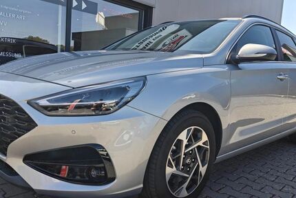 Hyundai i30 7.200 km 22.490 &euro; Polch 56751