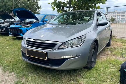 Peugeot 308 133.700 km 6.499 &euro; Sinzig- Löhndorf 53489