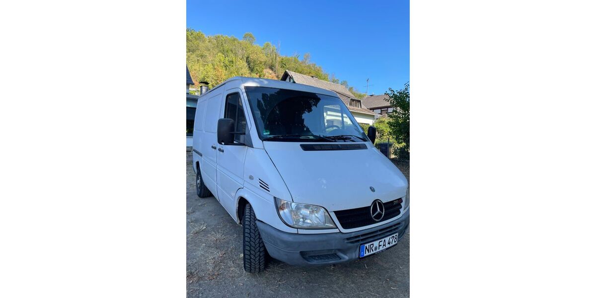Mercedes-Benz Sprinter 354.000 km 3.699 &euro; Erpel 53579