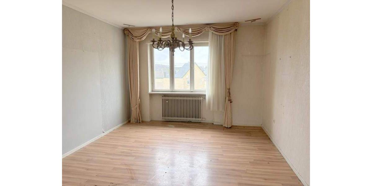 Einfamilienhaus Nauort - 1 Zimmer, 235 m&sup2;, 259.000&euro; | Angebot:25734855