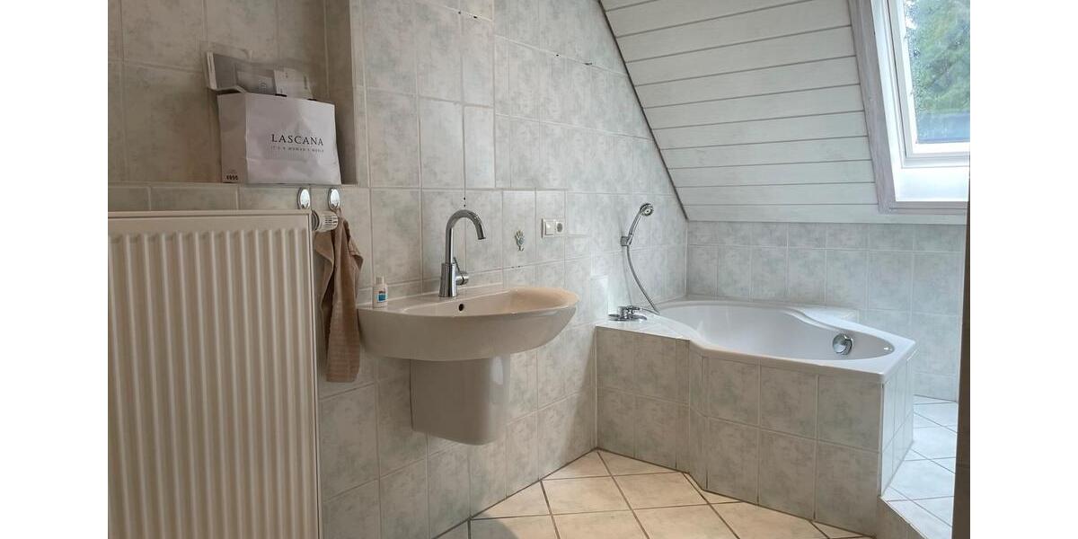 Etagenwohnung Koblenz - 4 Zimmer, 115 m&sup2;, 1.200&euro; | Angebot:26029668