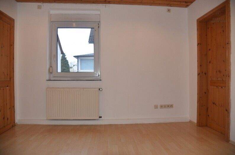 Mehrfamilienhaus, Wohnhaus Bendorf-Mülhofen Mülhofen - 1 Zimmer, 205 m&sup2;, 220.000&euro; | Angebot:25735476