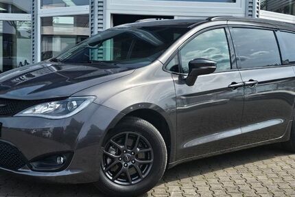 Chrysler Pacifica 91.500 km 23.900 &euro; Neuwied 56566