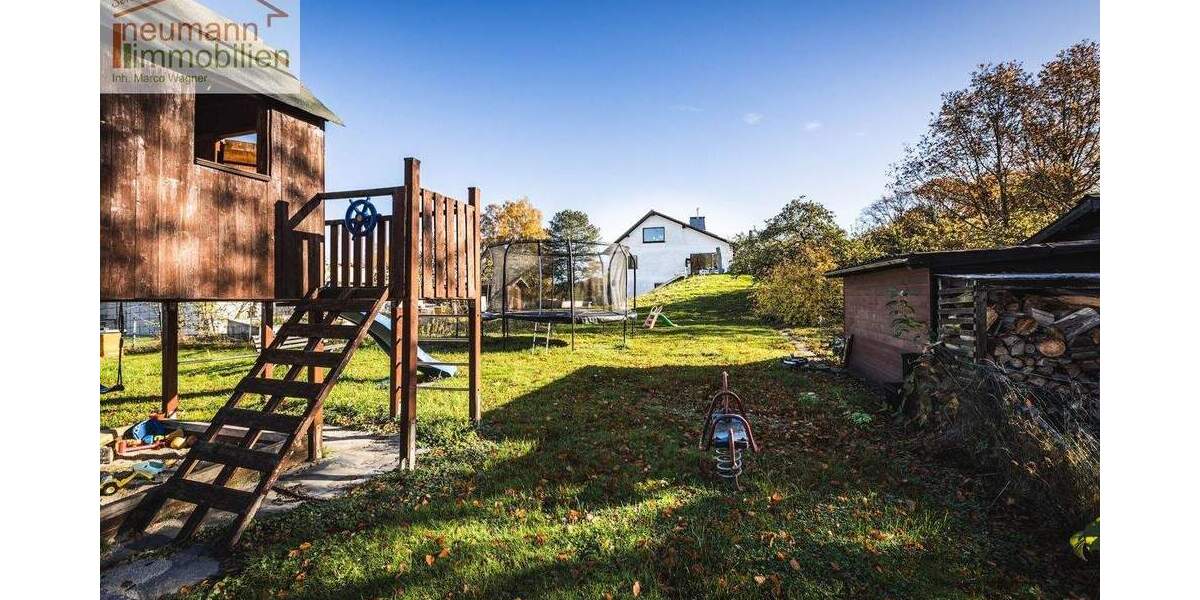 Mehrfamilienhaus, Wohnhaus Breitscheid - 9 Zimmer, 200 m&sup2;, 725.000&euro; | Angebot:25690720