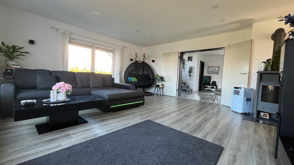 Einfamilienhaus Nauort - 6 Zimmer, 265 m&sup2;, 560.000&euro; | Angebot:26080076