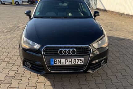 Audi A1 260.000 km 5.200 &euro; Remagen 53424
