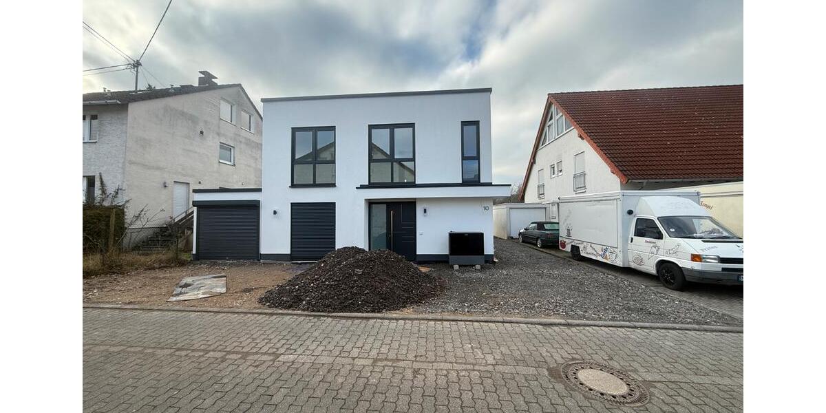 Etagenwohnung Unkel - 2 Zimmer, 120 m&sup2;, 1.800&euro; | Angebot:24921323