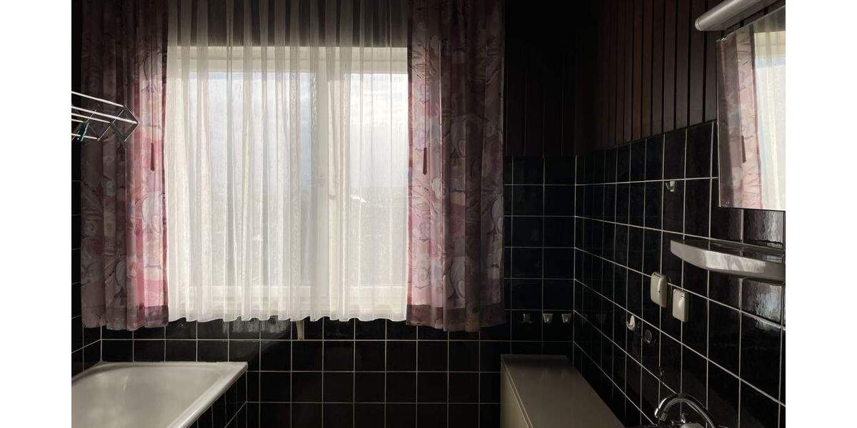 Einfamilienhaus Neuwied / Feldkirchen Feldkirchen - 4 Zimmer, 140 m&sup2;, 225.000&euro; | Angebot:25735231