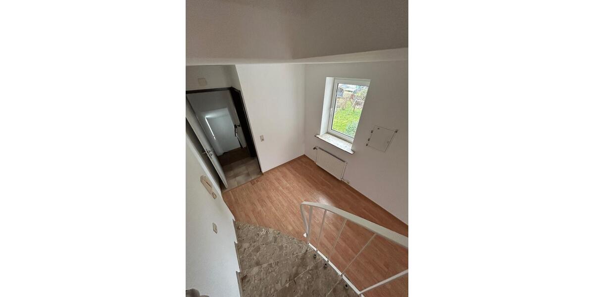 Etagenwohnung Höhr-Grenzhausen Grenzhausen - 2 Zimmer, 60 m&sup2;, 650&euro; | Angebot:25221490