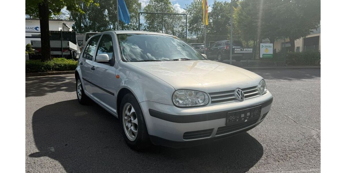 VW Golf 255.024 km 2.490 &euro; Niederelbert 56412