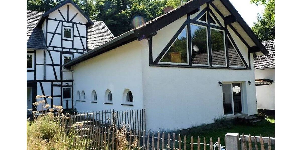Mehrfamilienhaus, Wohnhaus Flammersfeld - 1.200.000&euro; | Angebot:25698568
