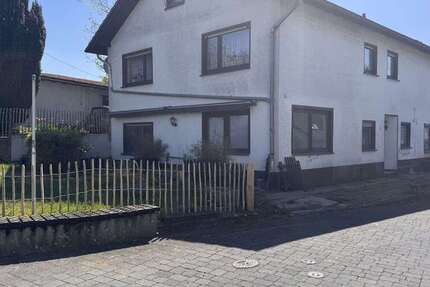 Haus Neustadt (Wied) Hombach - 12 Zimmer, 366 m&sup2;, 349.000&euro; | Angebot:26351954