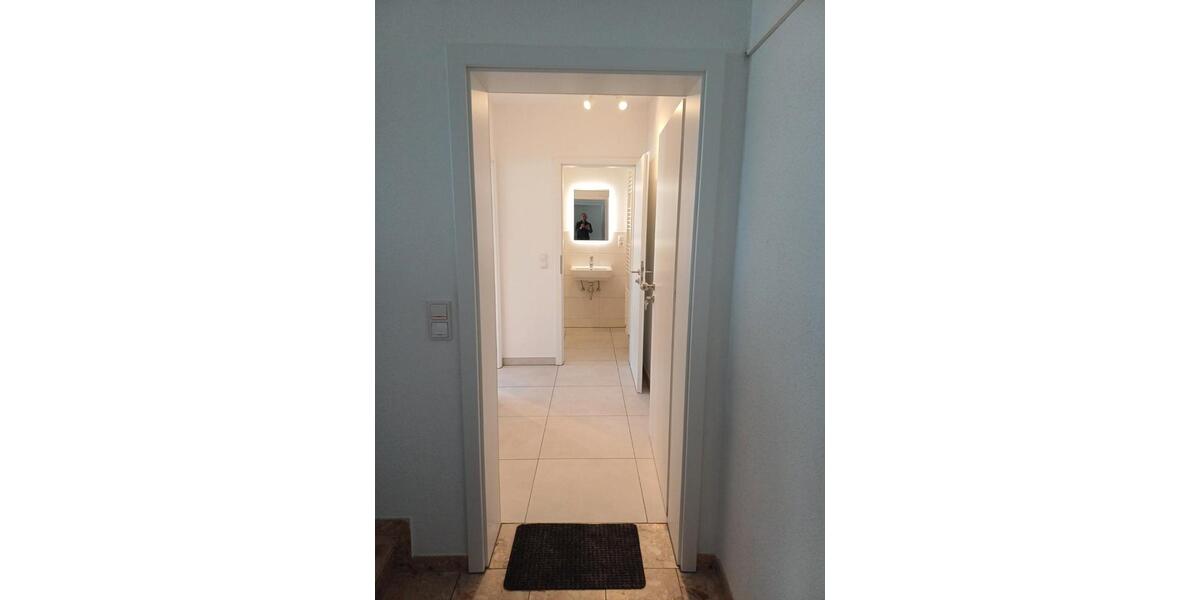 Etagenwohnung Nauort - 1 Zimmer, 33 m&sup2;, 380&euro; | Angebot:25904121