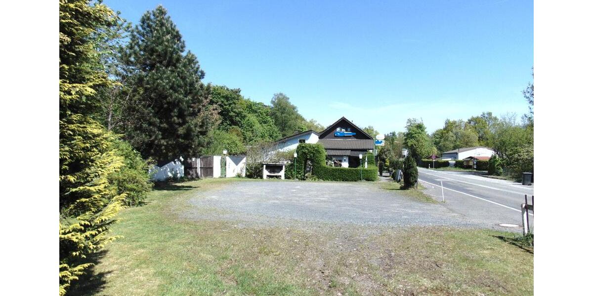 Einfamilienhaus Windhagen - 7 Zimmer, 390 m&sup2;, 695.000&euro; | Angebot:25893396