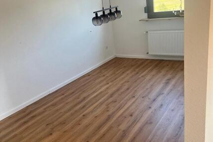 Wohnung Neuwied - 3 Zimmer, 100 m&sup2;, 900&euro; | Angebot:25406742