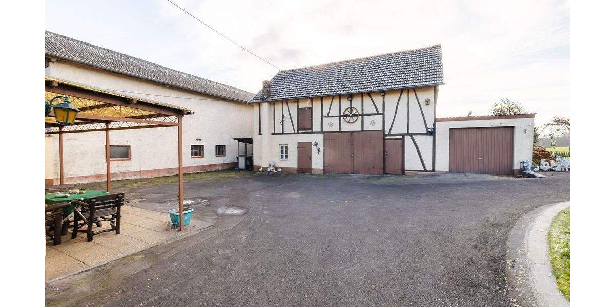 Einfamilienhaus Hausen (Wied) Marienhof - 6 Zimmer, 128 m&sup2;, 215.000&euro; | Angebot:25665283