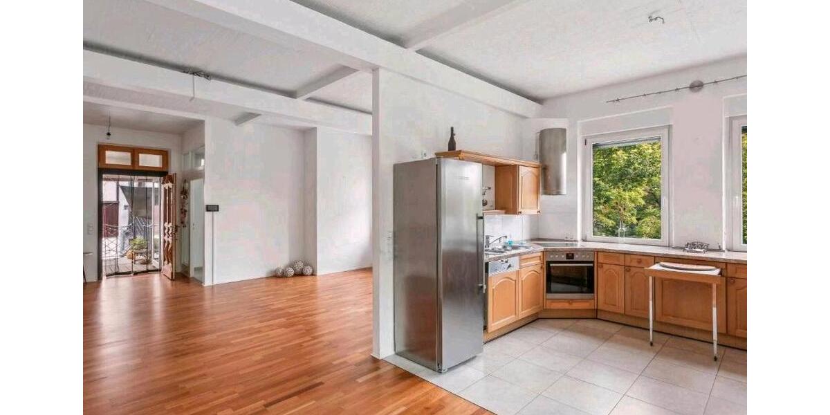 Etagenwohnung Neuwied - 4.5 Zimmer, 193 m&sup2;, 1.490&euro; | Angebot:25986630