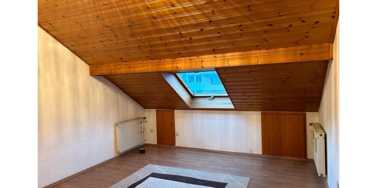 Dachgeschoßwohnung Bad Breisig - 2 Zimmer, 60 m&sup2;, 550&euro; | Angebot:25943993