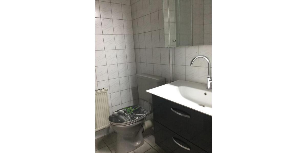 Erdgeschoßwohnung Waldbreitbach - 2 Zimmer, 80 m&sup2;, 700&euro; | Angebot:26653143