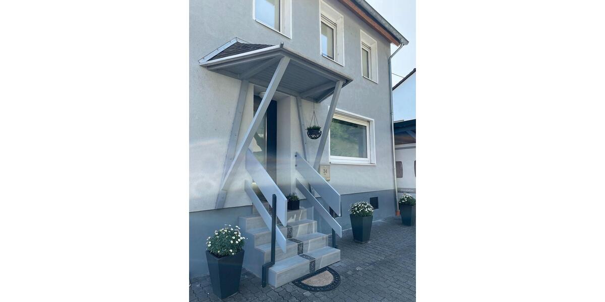 Einfamilienhaus Neuwied Feldkirchen - 7 Zimmer, 130 m&sup2;, 395.000&euro; | Angebot:26044583