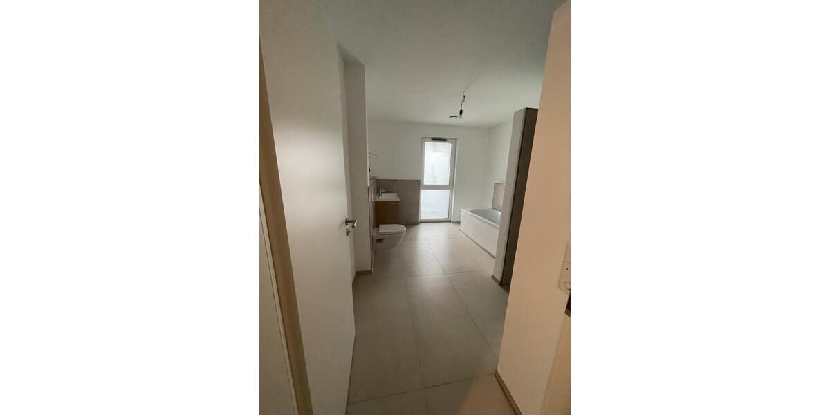 Etagenwohnung Ötzingen - 3 Zimmer, 104 m&sup2;, 1.370&euro; | Angebot:25922099