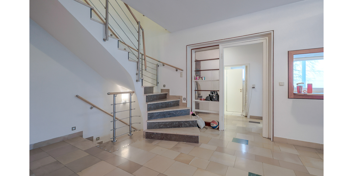 Großzügig Wohnen mit Weitblick und direkter Waldlage - Einfamilienhaus Bad Honnef Orscheid | Angebot:24315207