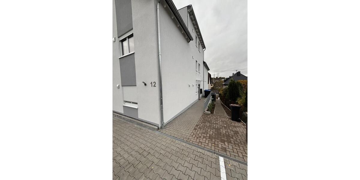 Etagenwohnung Urmitz - 3 Zimmer, 76 m&sup2;, 1.250&euro; | Angebot:23837933