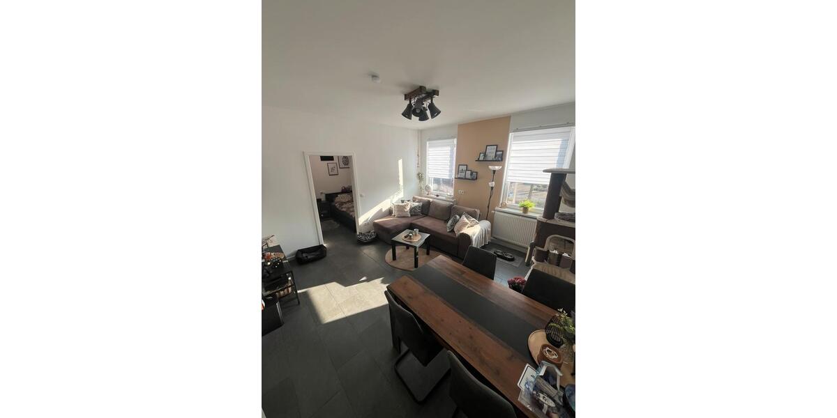 Etagenwohnung Lahnstein - 3 Zimmer, 65 m&sup2;, 1.150&euro; | Angebot:25883278