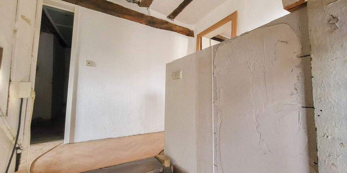 Einfamilienhaus Dausenau - 6 Zimmer, 140 m&sup2;, 79.000&euro; | Angebot:25691927