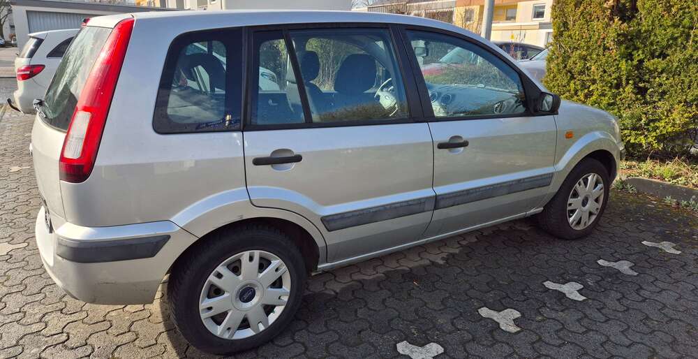 Ford Fusion 108.005 km 2.000 &euro; Koblenz, Stadt 56075